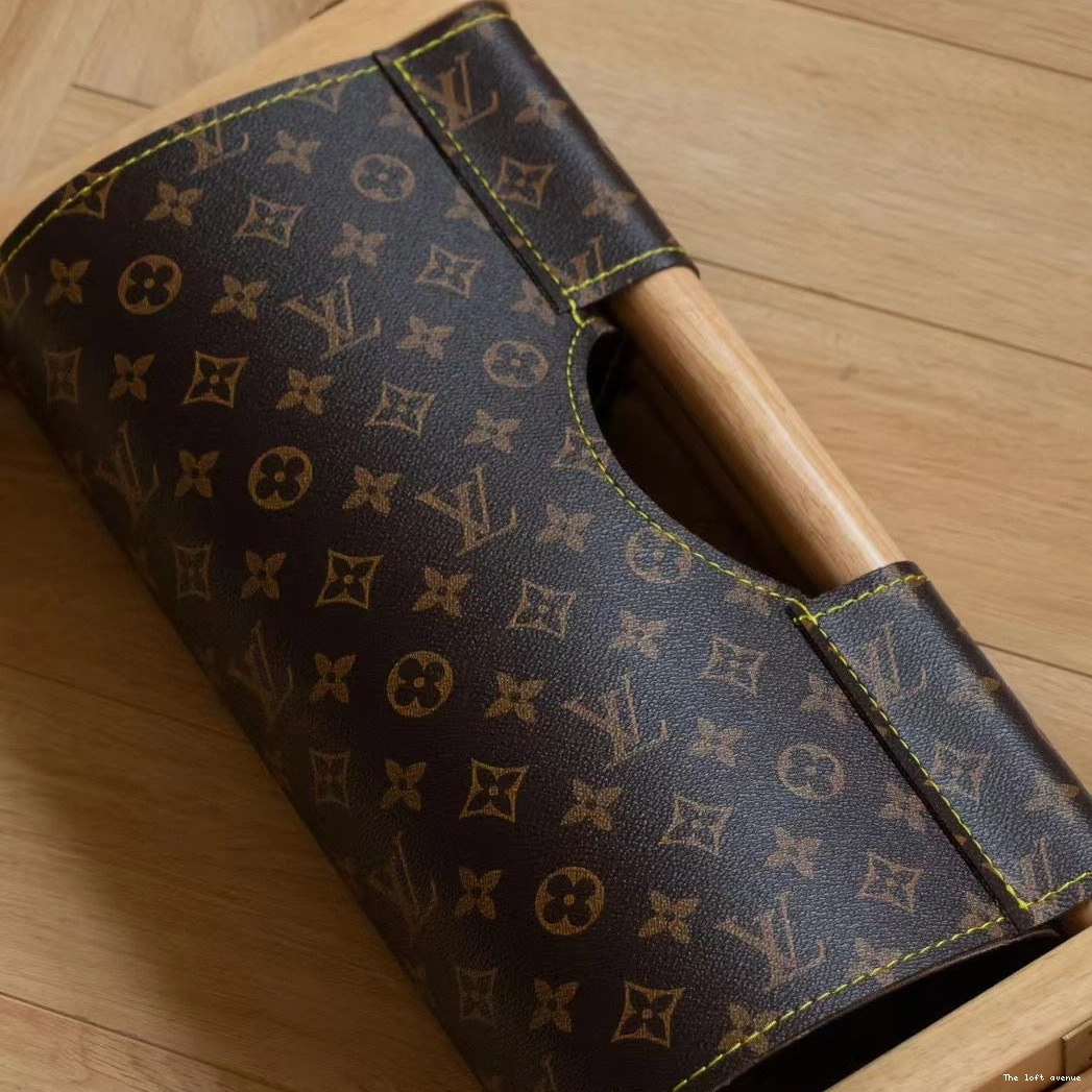 LV STOOL CUSTOM LEATHER PIPPA 0824